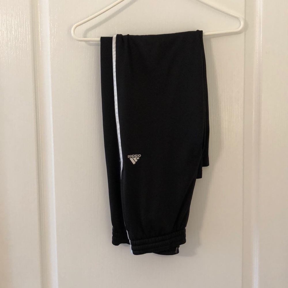 NICE ADIDAS SWEATPANTS